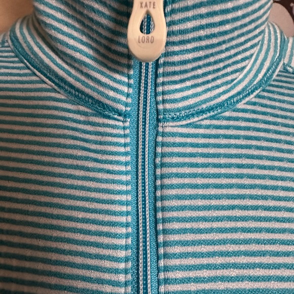 Kate Lord Quarter Zip Up Top With Kangaroo pocket. Size Large - Picture 2 of 7